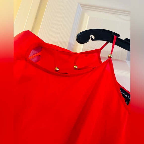 Karina Grimaldi Neiman Red Open Shoulder Silk Kimono Sleeve Blouse Gold Hardware - Picture 5 of 8